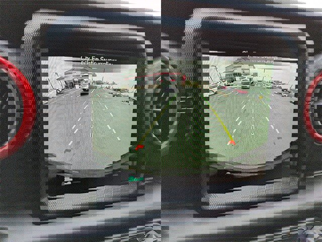 Used 2022 Jeep Wrangler Unlimited Sahara image 24