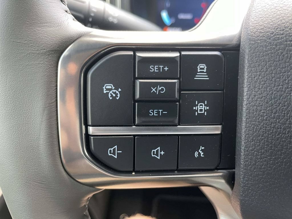 New 2026 Ford F350 Platinum w/ Platinum Plus Package AWD/4WD image 24