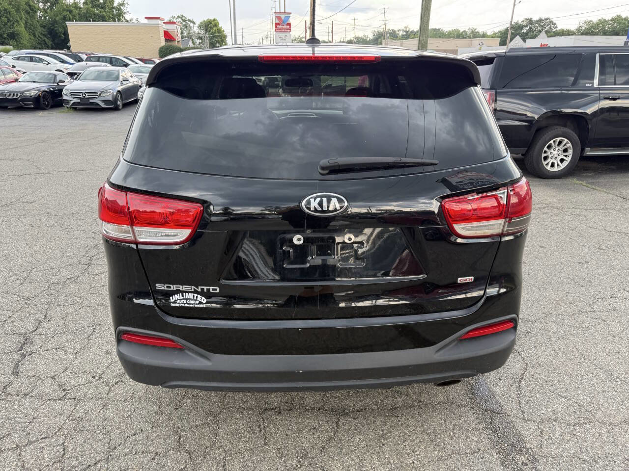 Used 2018 Kia Sorento L image 9