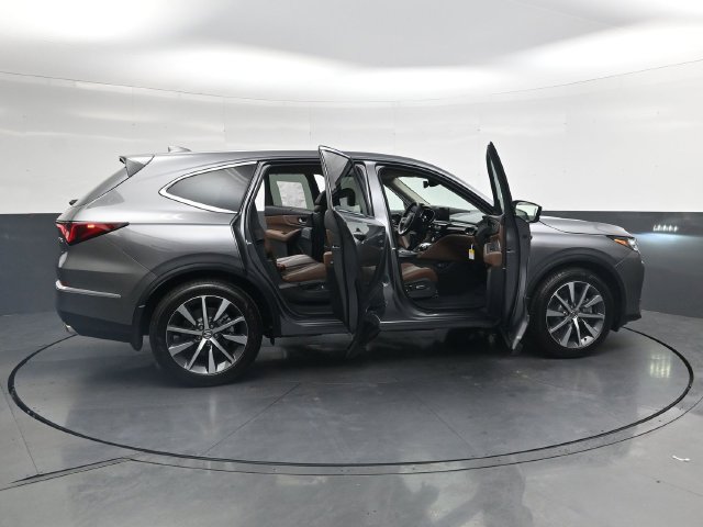 New 2026 Acura MDX w/ Technology Package FWD image 40