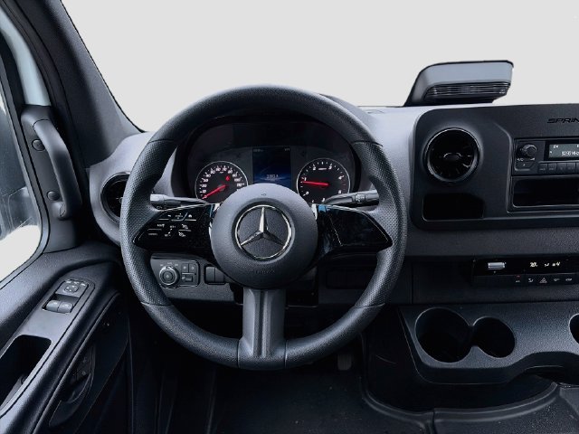Certified 2025 Mercedes-Benz Sprinter 2500 image 22