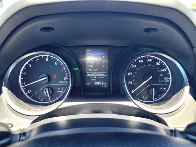 Used 2023 Toyota Camry SE w/ Convenience Package FWD image 21