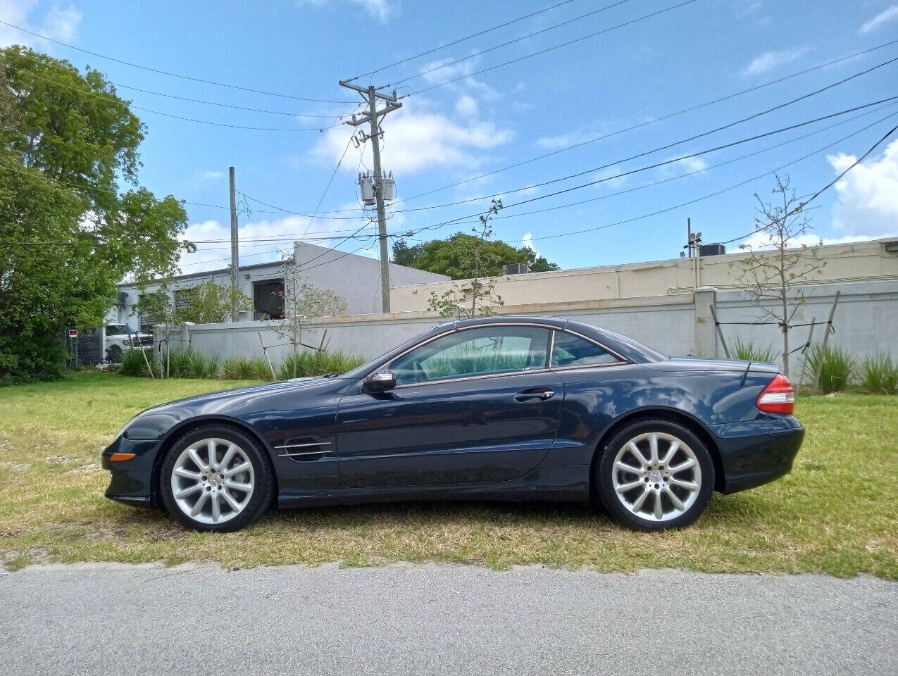 Used 2007 Mercedes-Benz SL 550 image 1