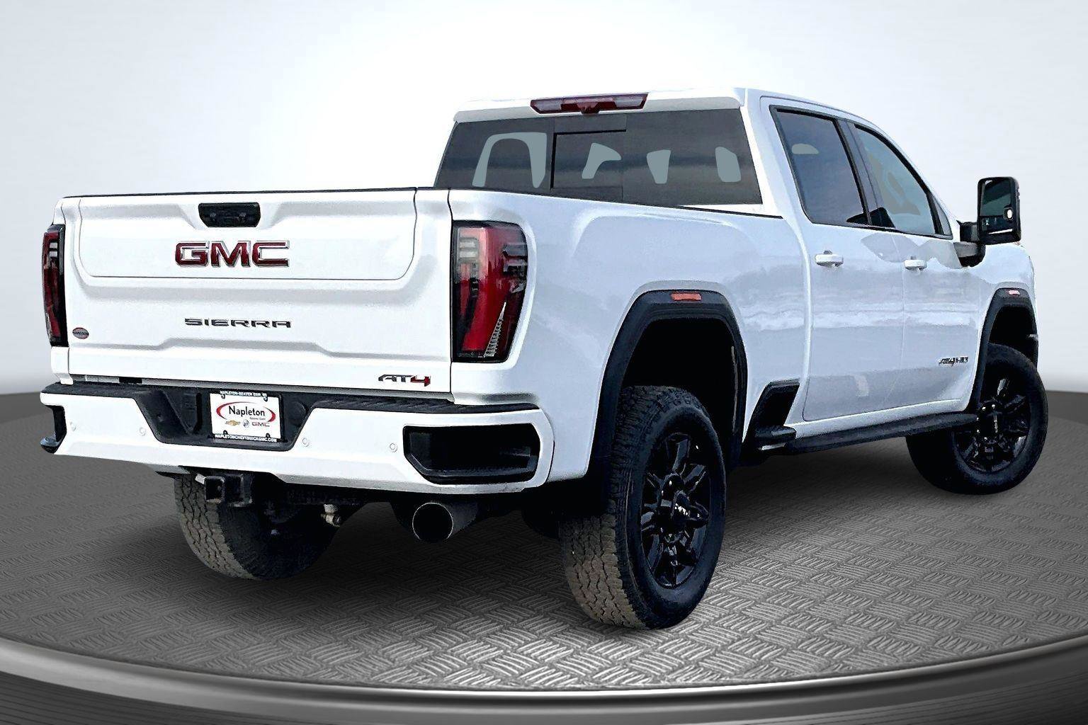 Used 2025 GMC Sierra 3500 AT4 w/ AT4 Premium Plus Package image 2