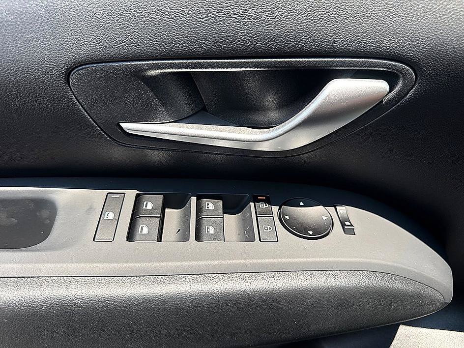 New 2026 Hyundai Santa Cruz SEL FWD image 15