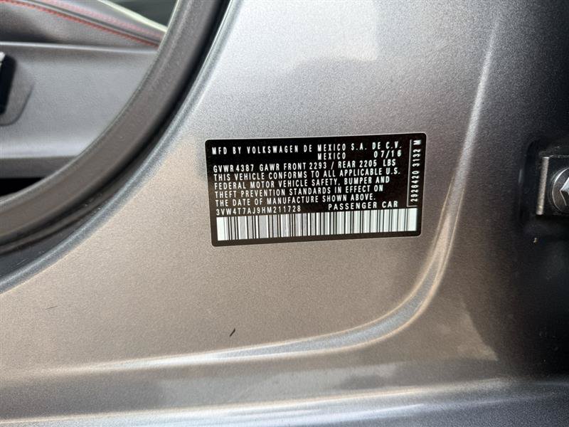 Used 2017 Volkswagen Jetta GLI FWD image 34