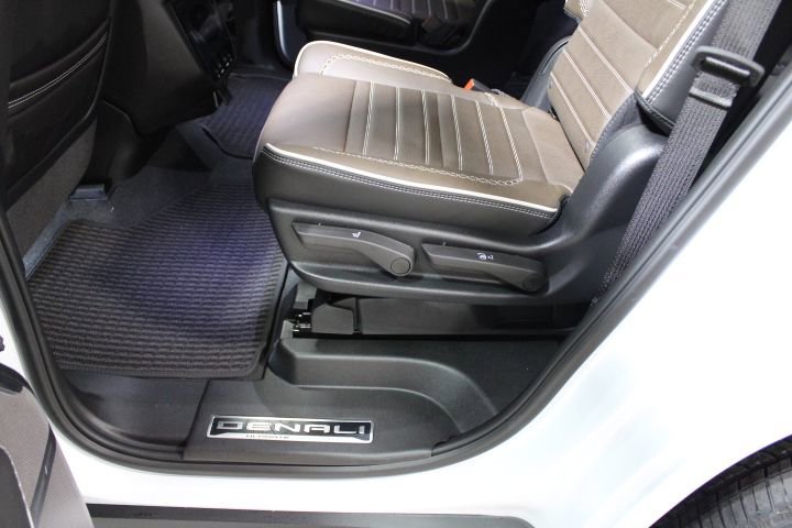 New 2026 GMC Yukon Denali Ultimate image 68