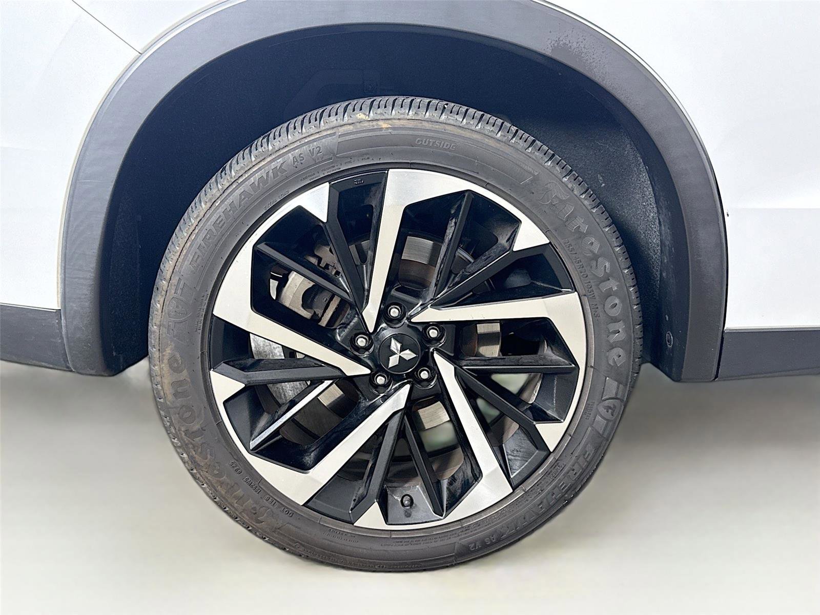 Used 2023 Mitsubishi Outlander SE FWD image 32