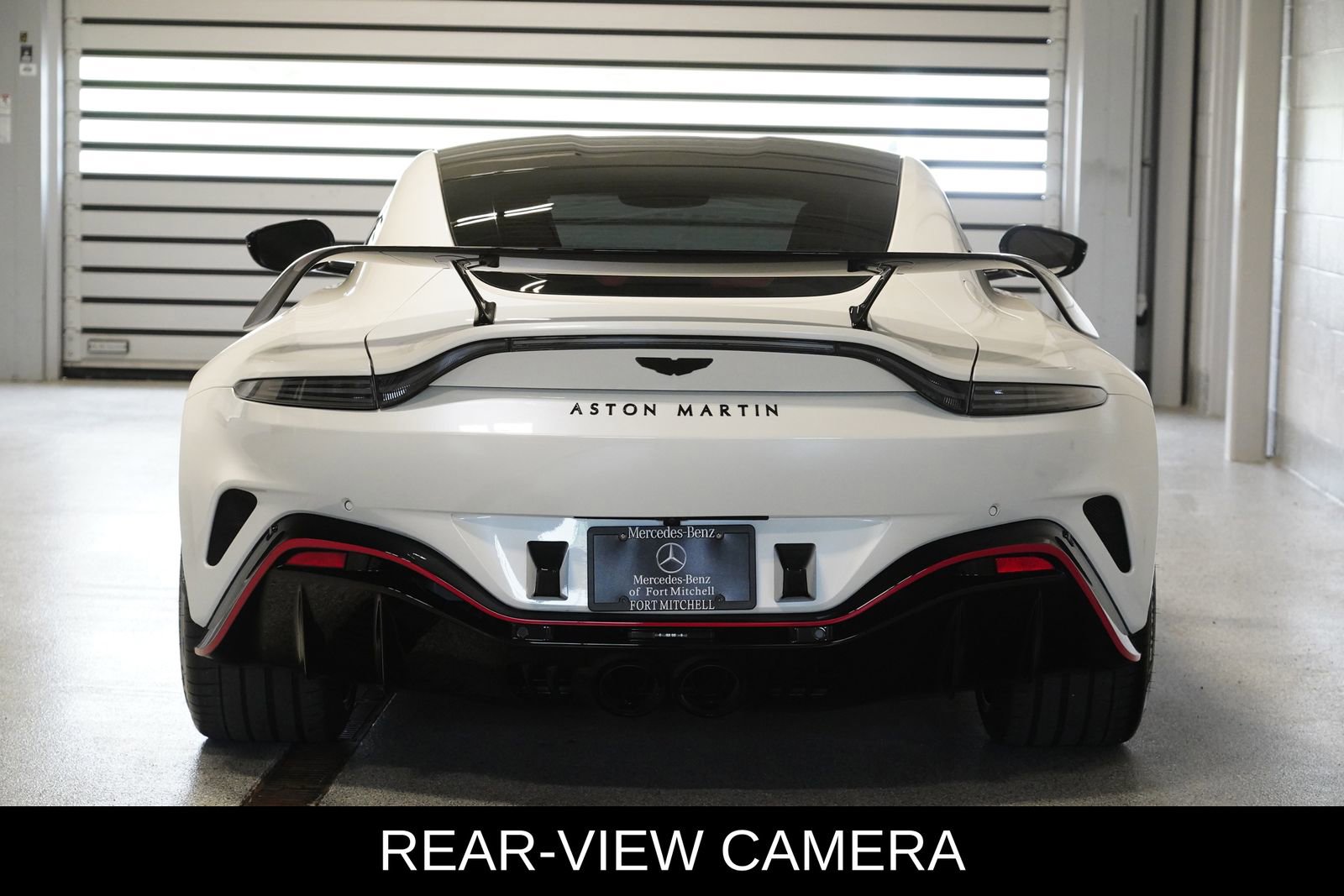Used 2023 Aston Martin V12 Vantage RWD image 5