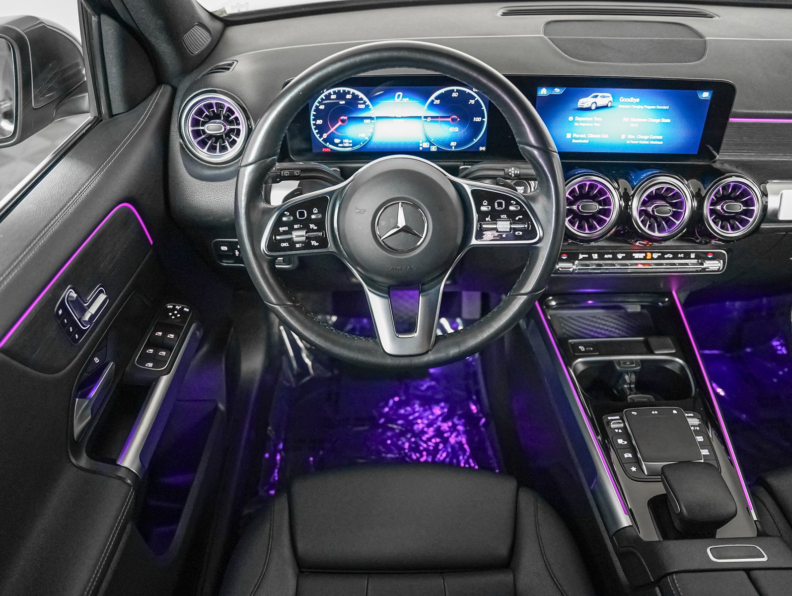 Certified 2023 Mercedes-Benz EQB 250+ w/ Exclusive Package image 14