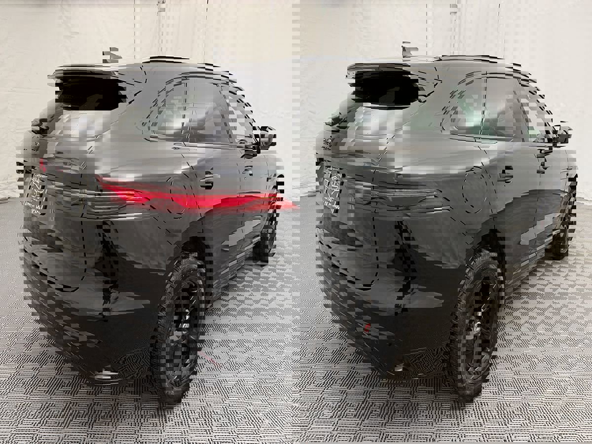 Used 2022 Jaguar F-PACE S image 4