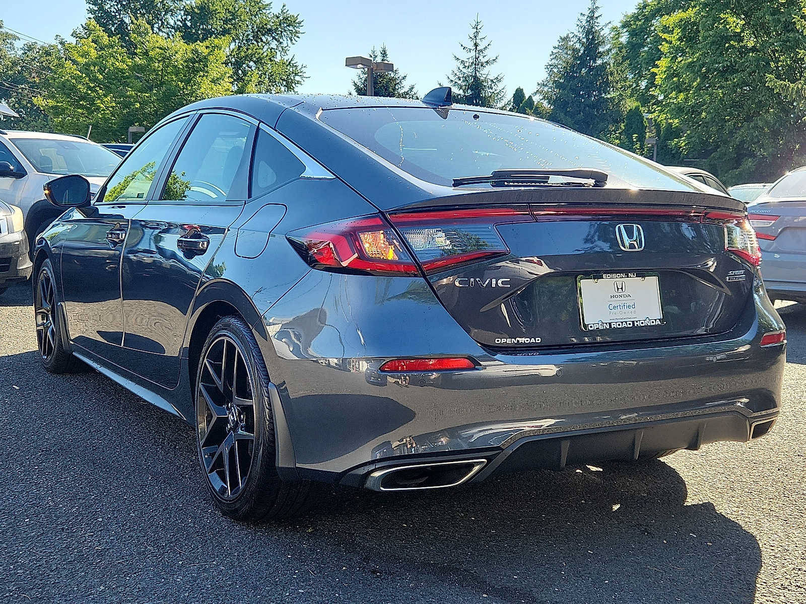 Used 2023 Honda Civic Sport Touring image 4