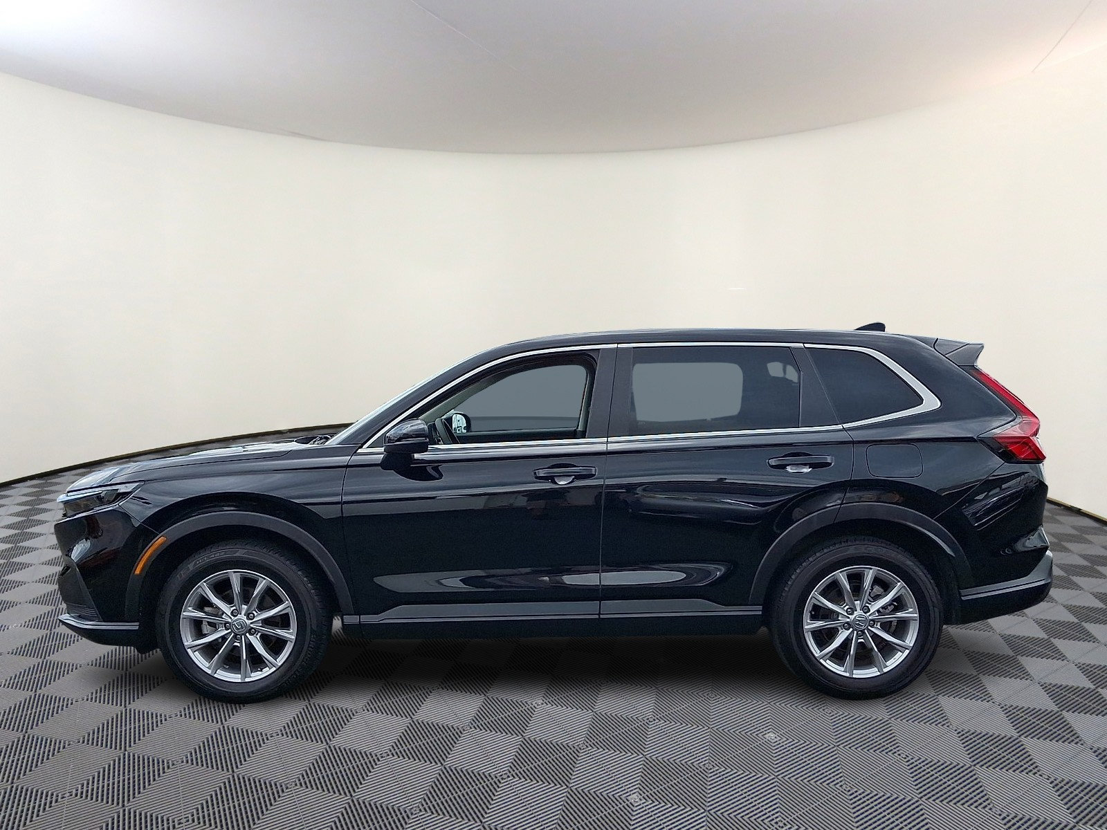 Used 2024 Honda CR-V EX image 4