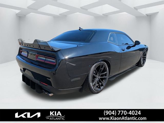Used 2022 Dodge Challenger R/T Scat Pack w/ Dynamics Package image 4