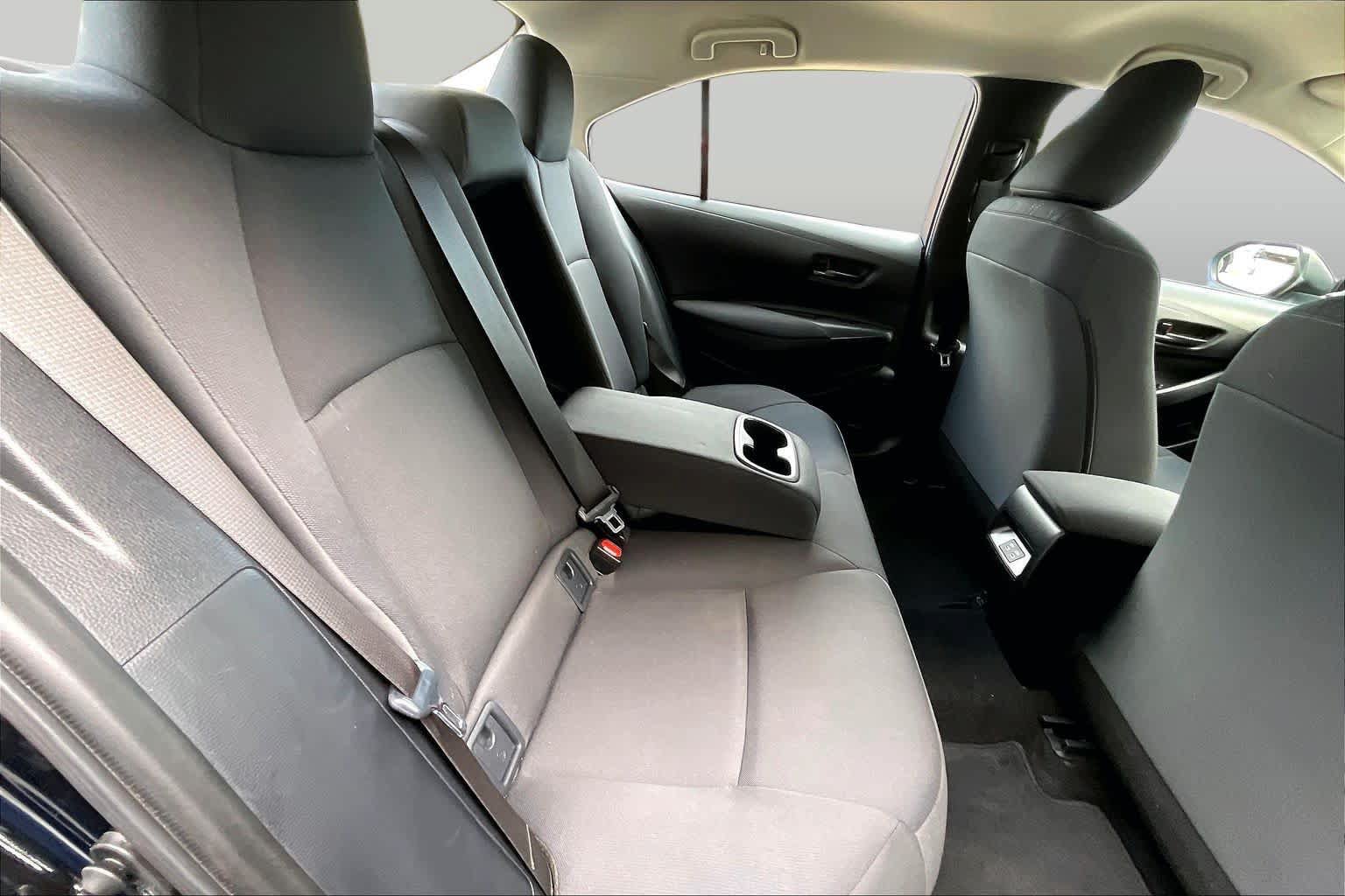 Used 2024 Toyota Corolla LE FWD image 19