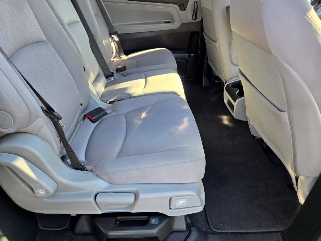 Used 2019 Honda Odyssey EX image 15