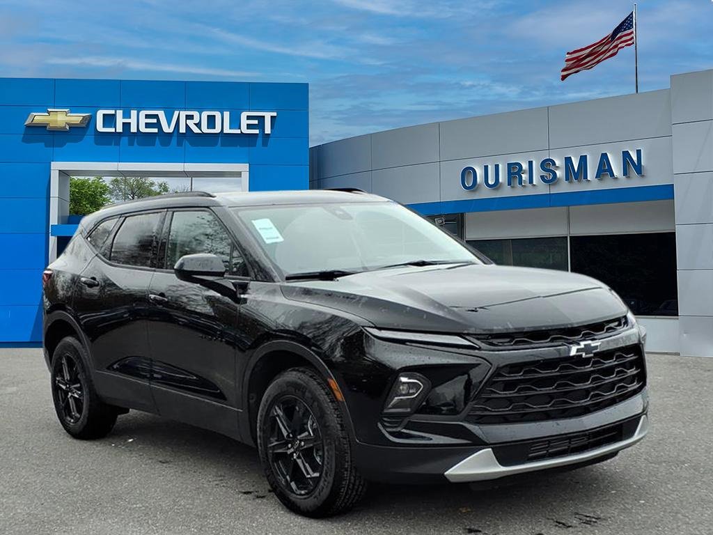 New 2025 Chevrolet Blazer LT w/ Midnight/Sport Edition