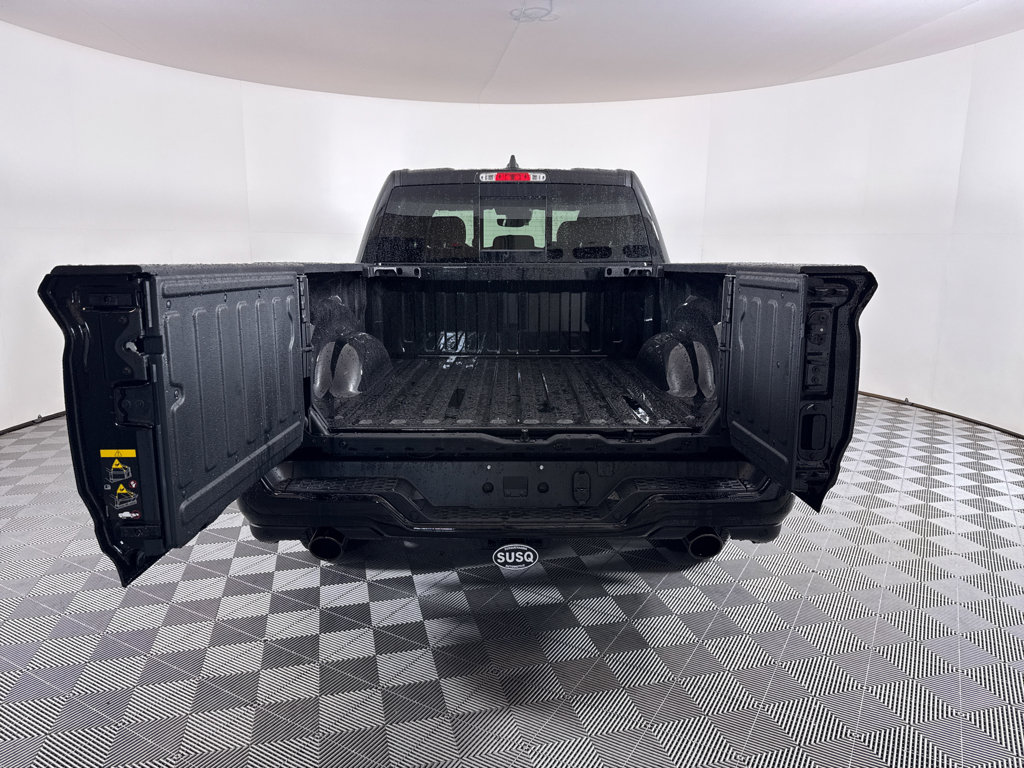New 2026 RAM 1500 Big Horn w/ Night Edition image 10
