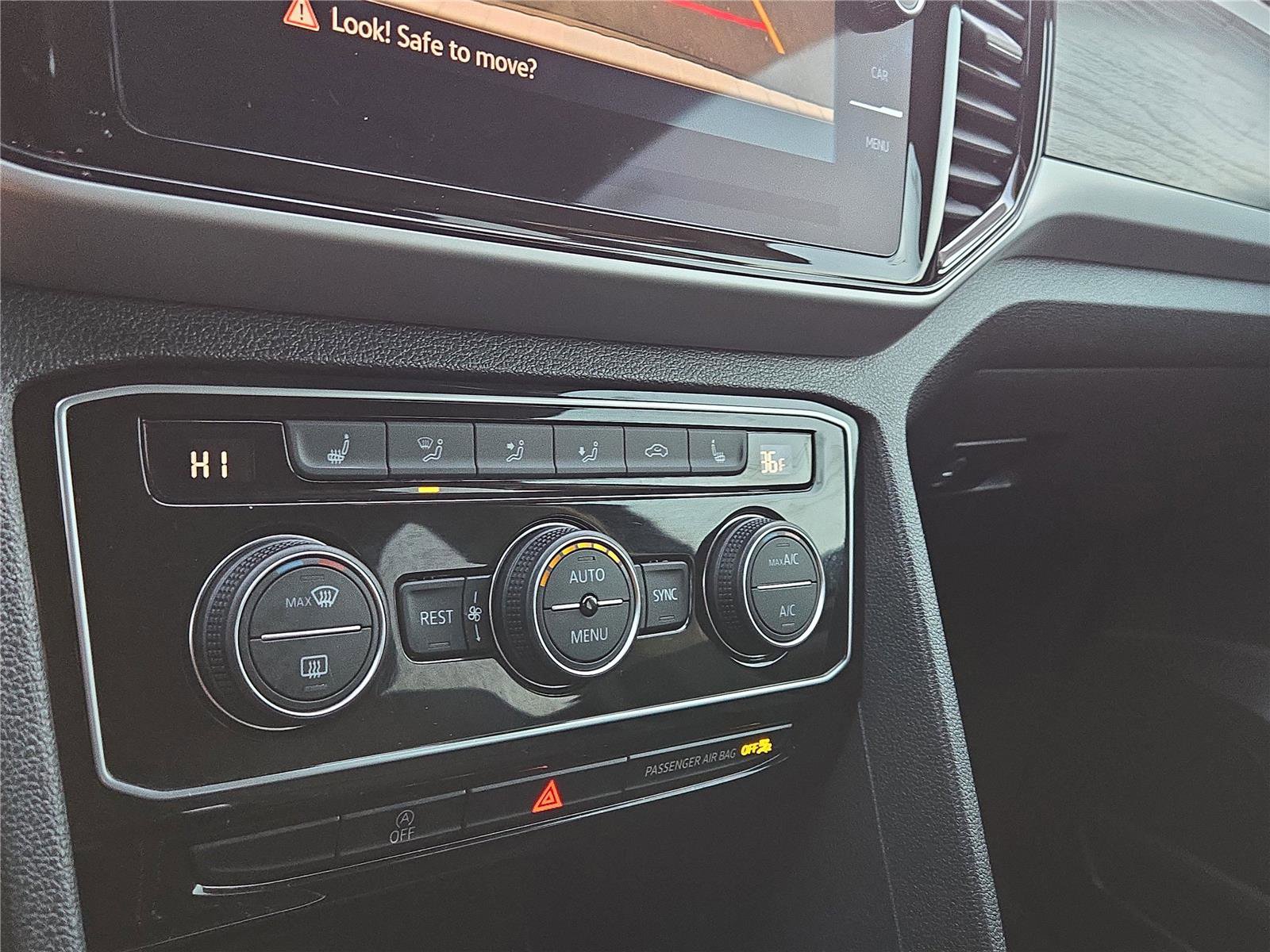 Used 2023 Volkswagen Atlas SE image 9