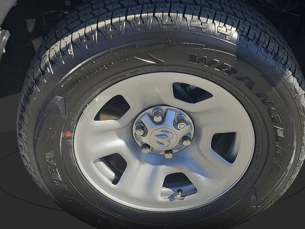 New 2026 RAM 1500 Tradesman AWD/4WD image 9