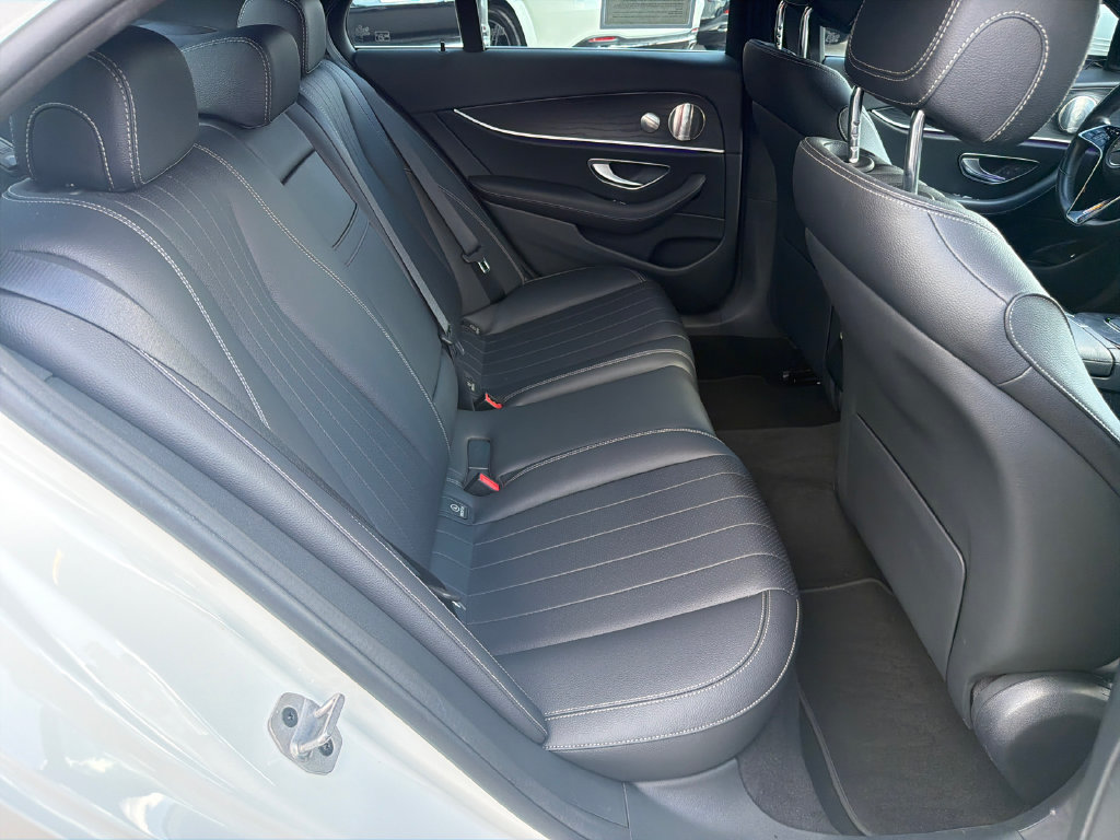 Used 2023 Mercedes-Benz E 350 4MATIC Sedan w/ Premium Package image 15