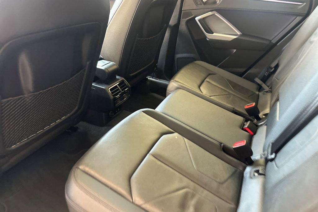 Used 2022 Audi Q3 2.0T Premium Plus image 12
