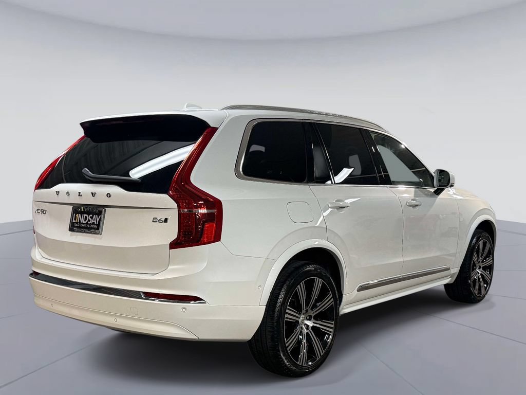 Used 2025 Volvo XC90 B6 Ultra AWD/4WD image 10