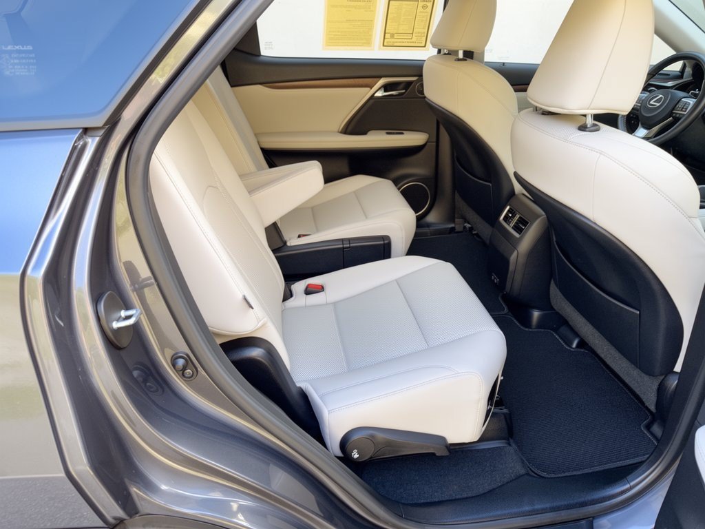 Used 2022 Lexus RX 450hL AWD w/ Premium Package image 29