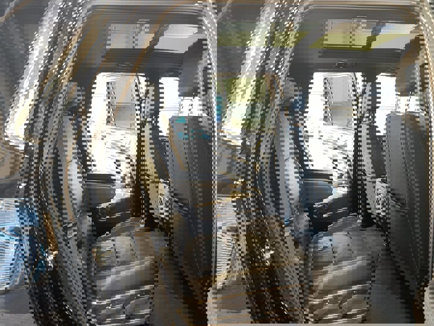 Used 2022 Chevrolet Tahoe LT w/ LT Signature Plus Package image 31