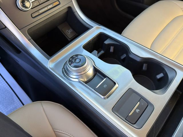 Used 2023 Ford Edge SEL w/ Convenience Package image 29