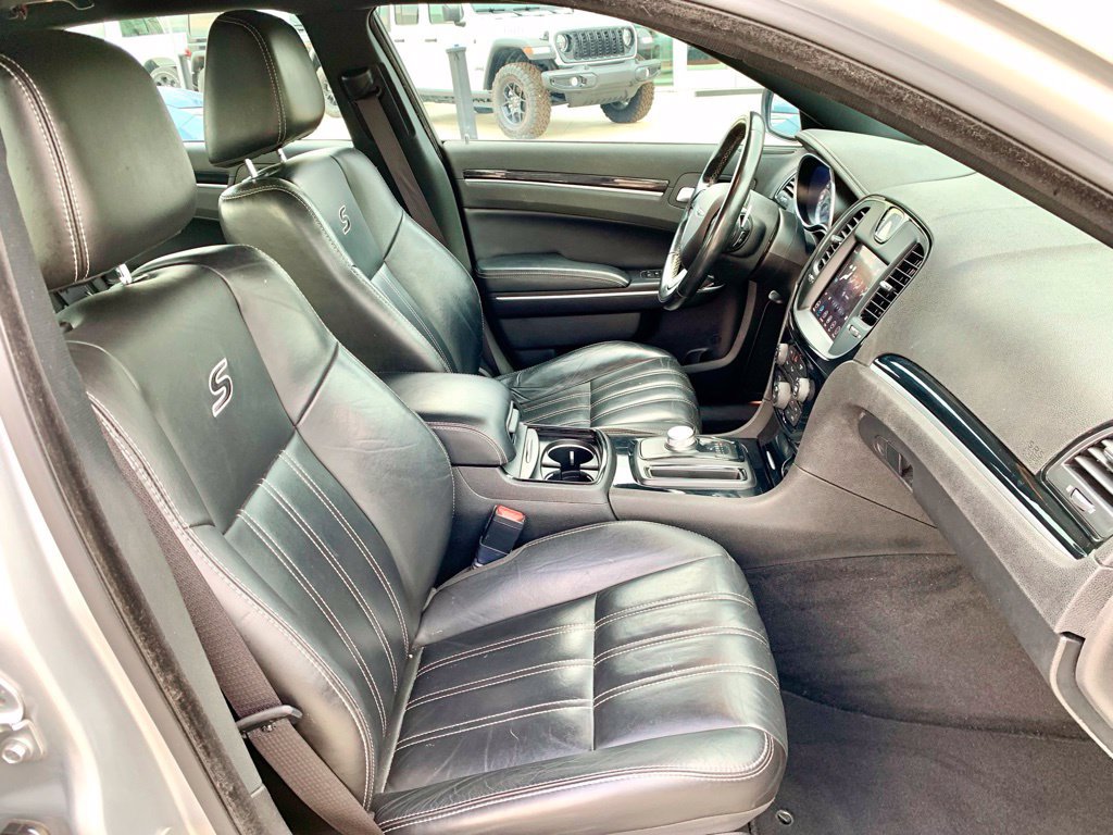 Used 2021 Chrysler 300 S RWD image 26