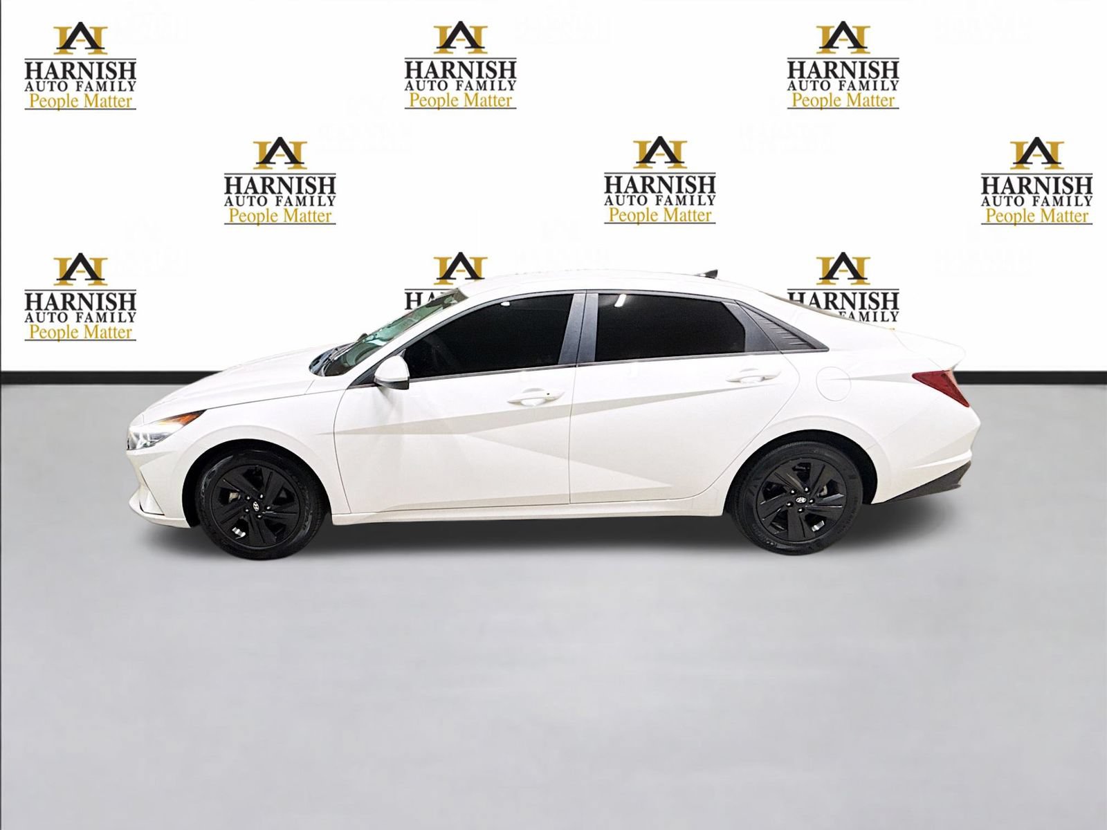 Used 2021 Hyundai Elantra SEL FWD image 9