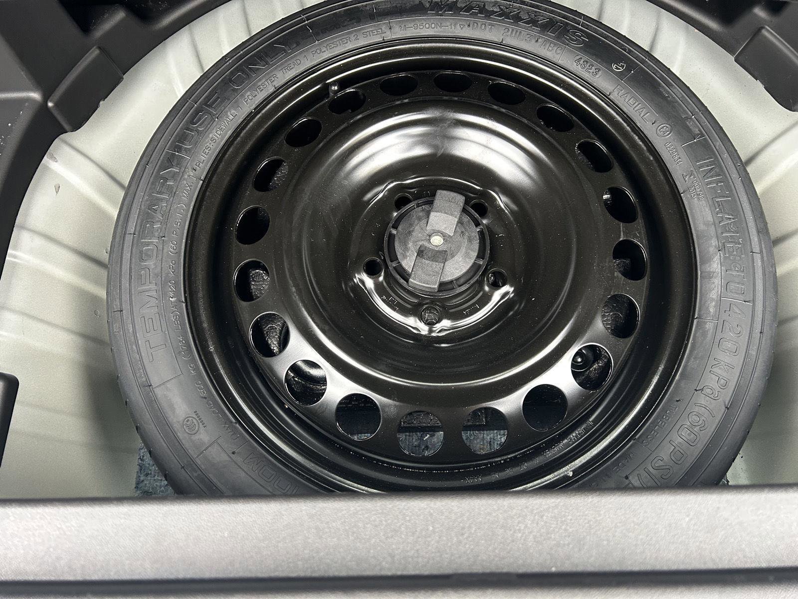 Certified 2024 Chevrolet Equinox LT image 28