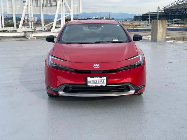 New 2026 Toyota Prius XLE FWD image 4