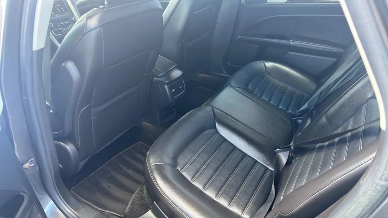 Used 2016 Ford Fusion Energi SE FWD image 14