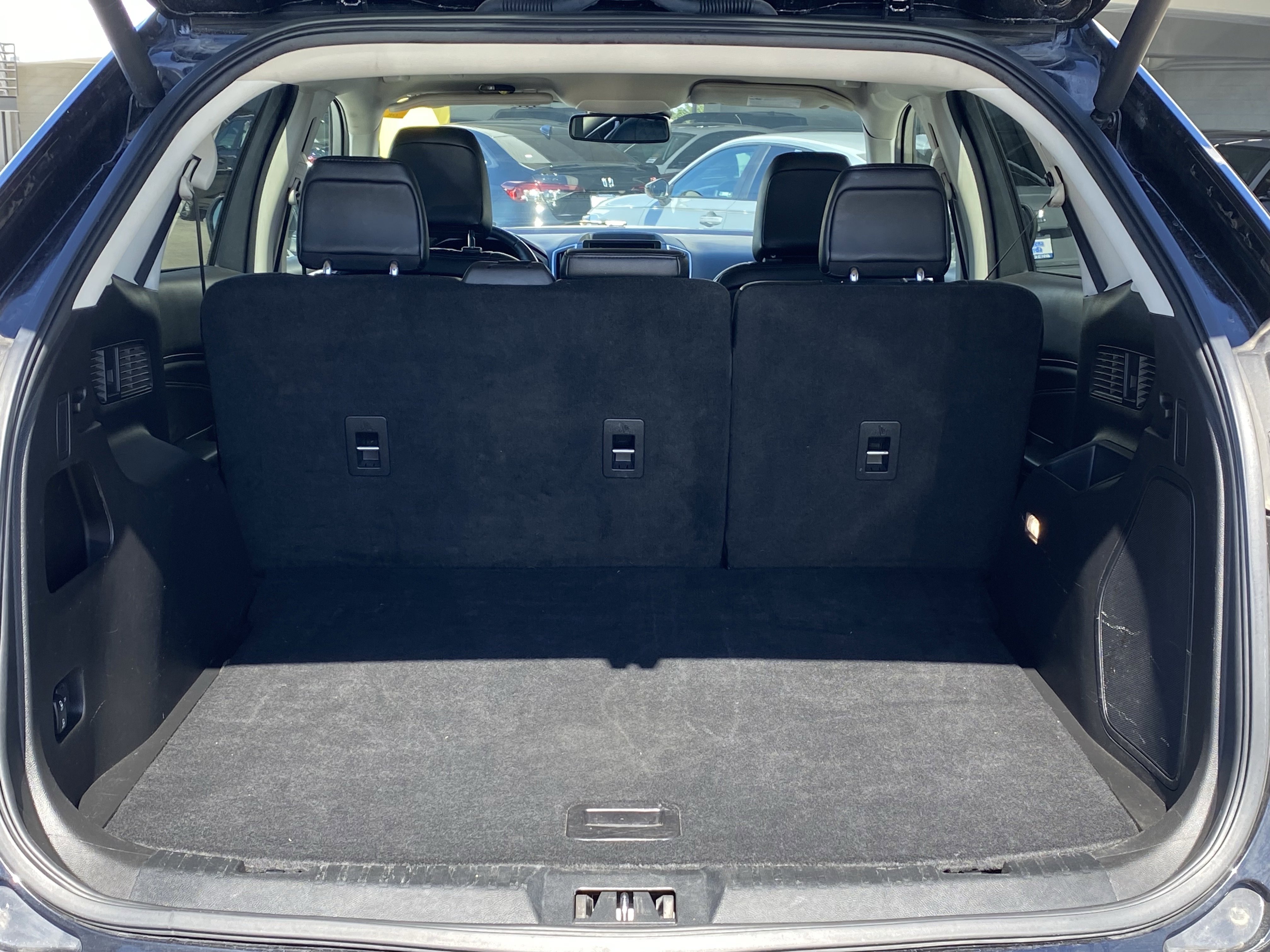 Used 2024 Ford Edge Titanium image 12