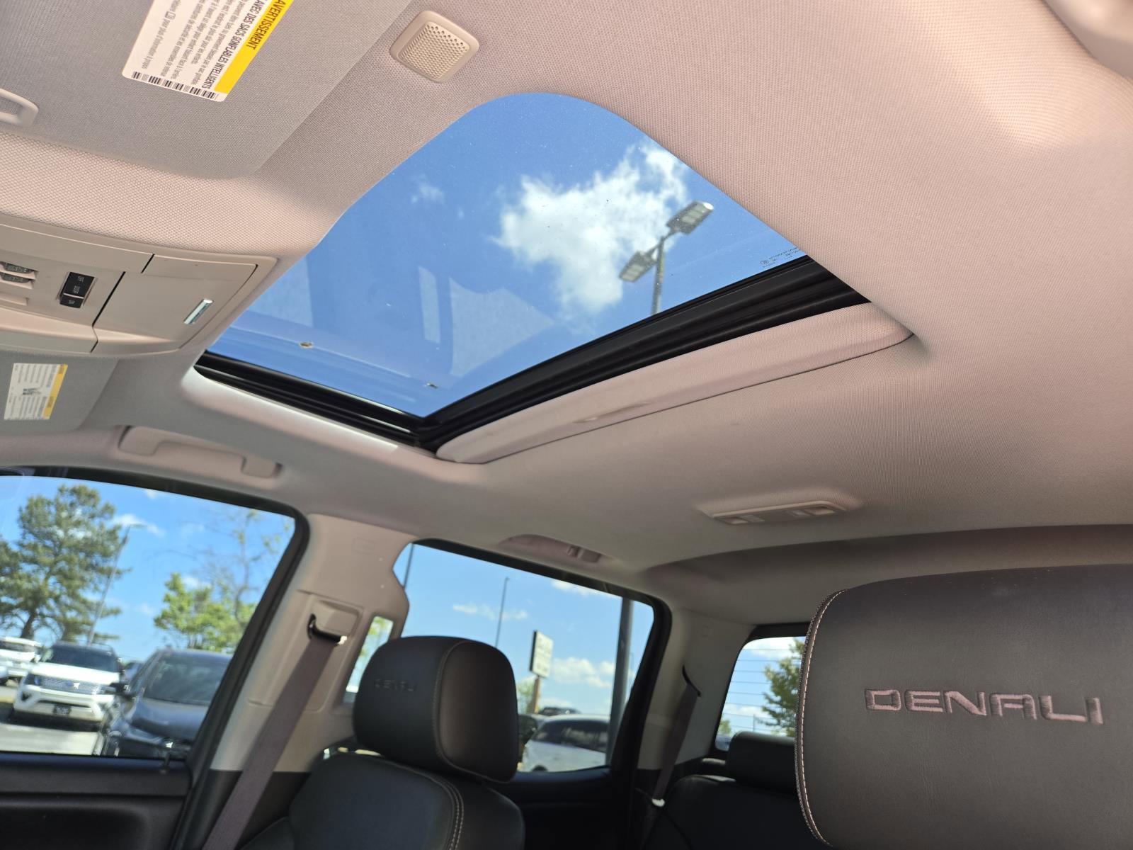 Used 2015 GMC Sierra 1500 Denali w/ Driver Alert Package image 20