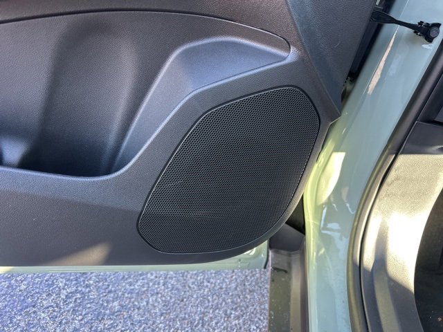 New 2026 Chevrolet Trax ACTIV w/ Sunroof Package image 14