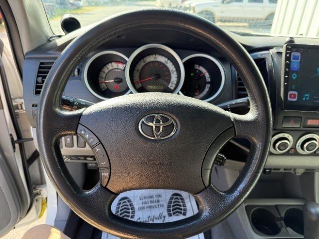 Used 2011 Toyota Tacoma 2WD Double Cab w/ Convenience Pkg image 21