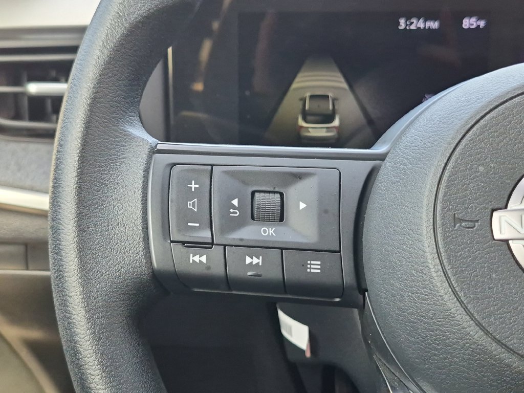 Certified 2026 Nissan Kicks SV FWD image 18