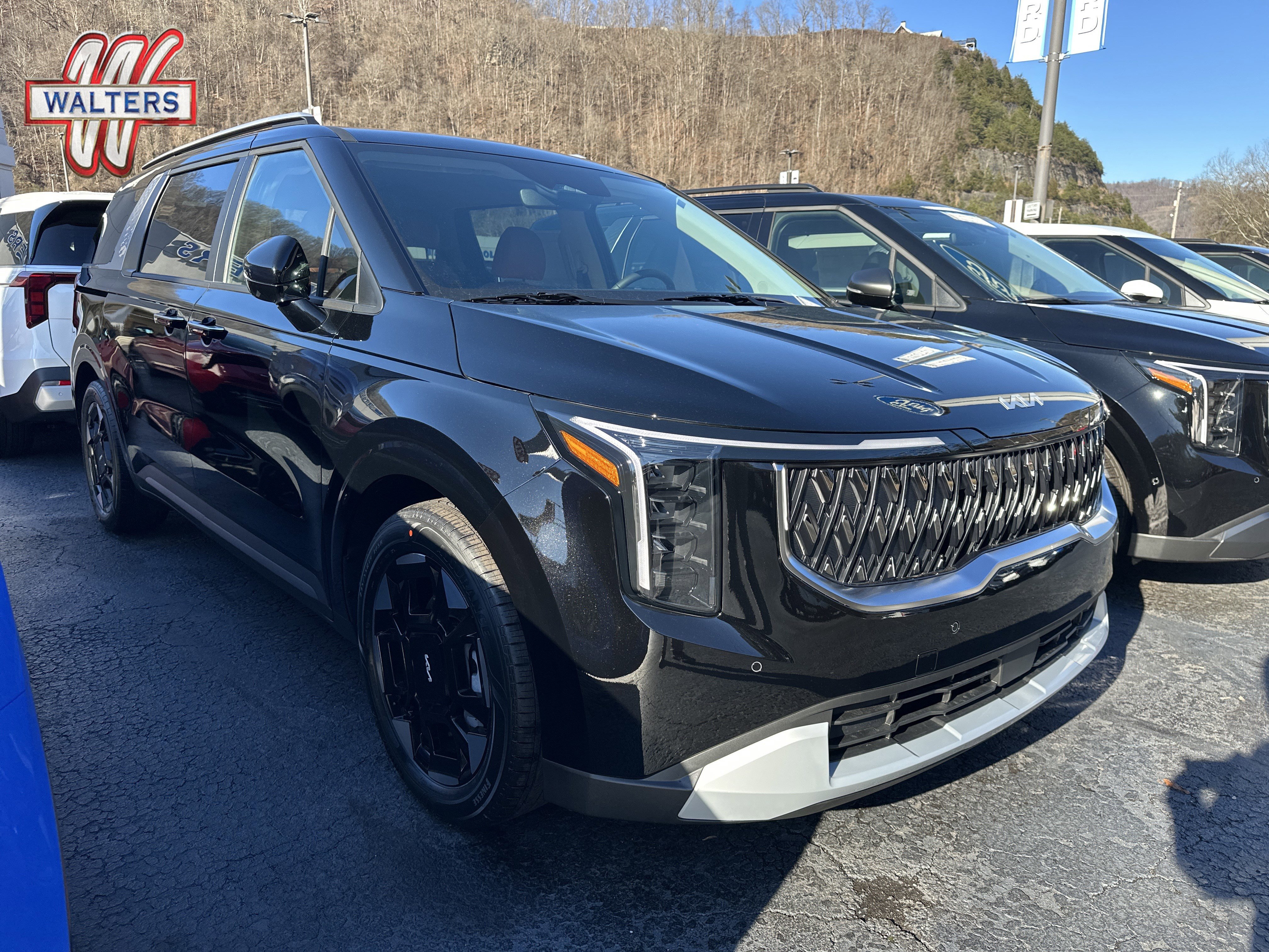 New 2026 Kia Carnival EX