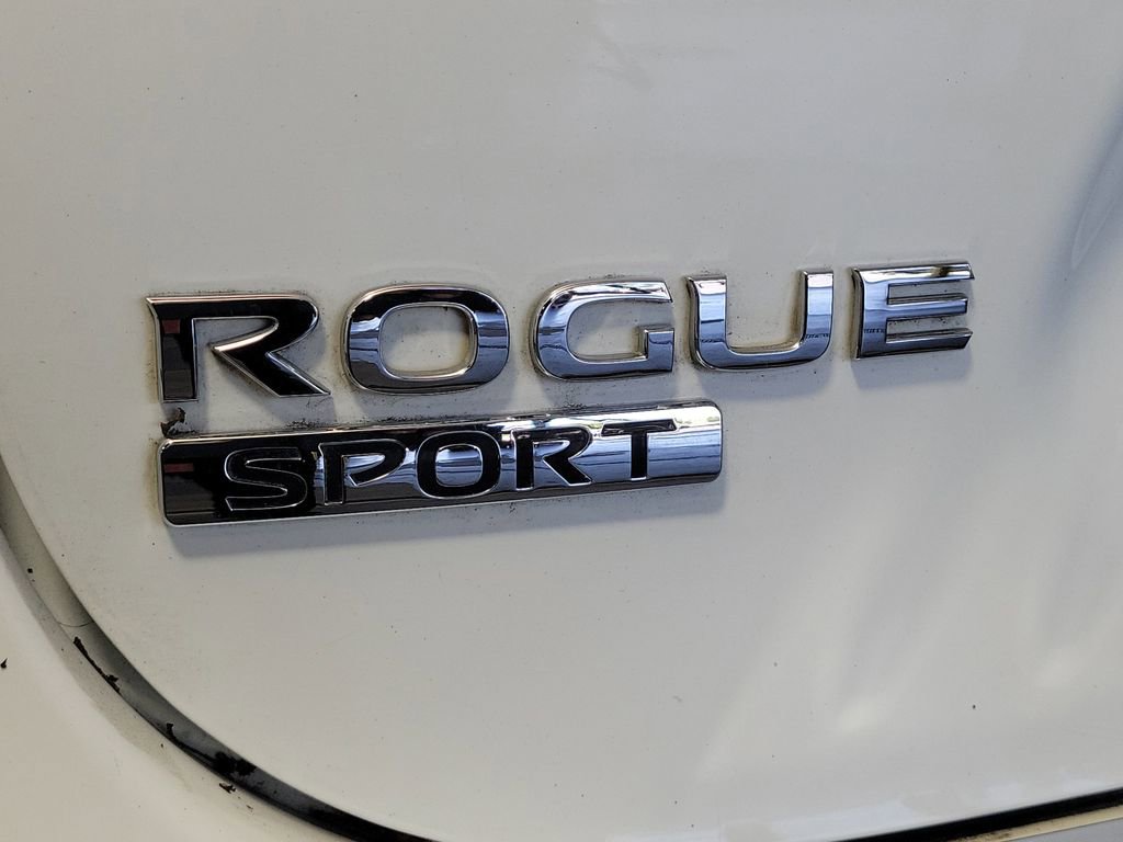 Used 2017 Nissan Rogue Sport S w/ S Appearance Package FWD image 8