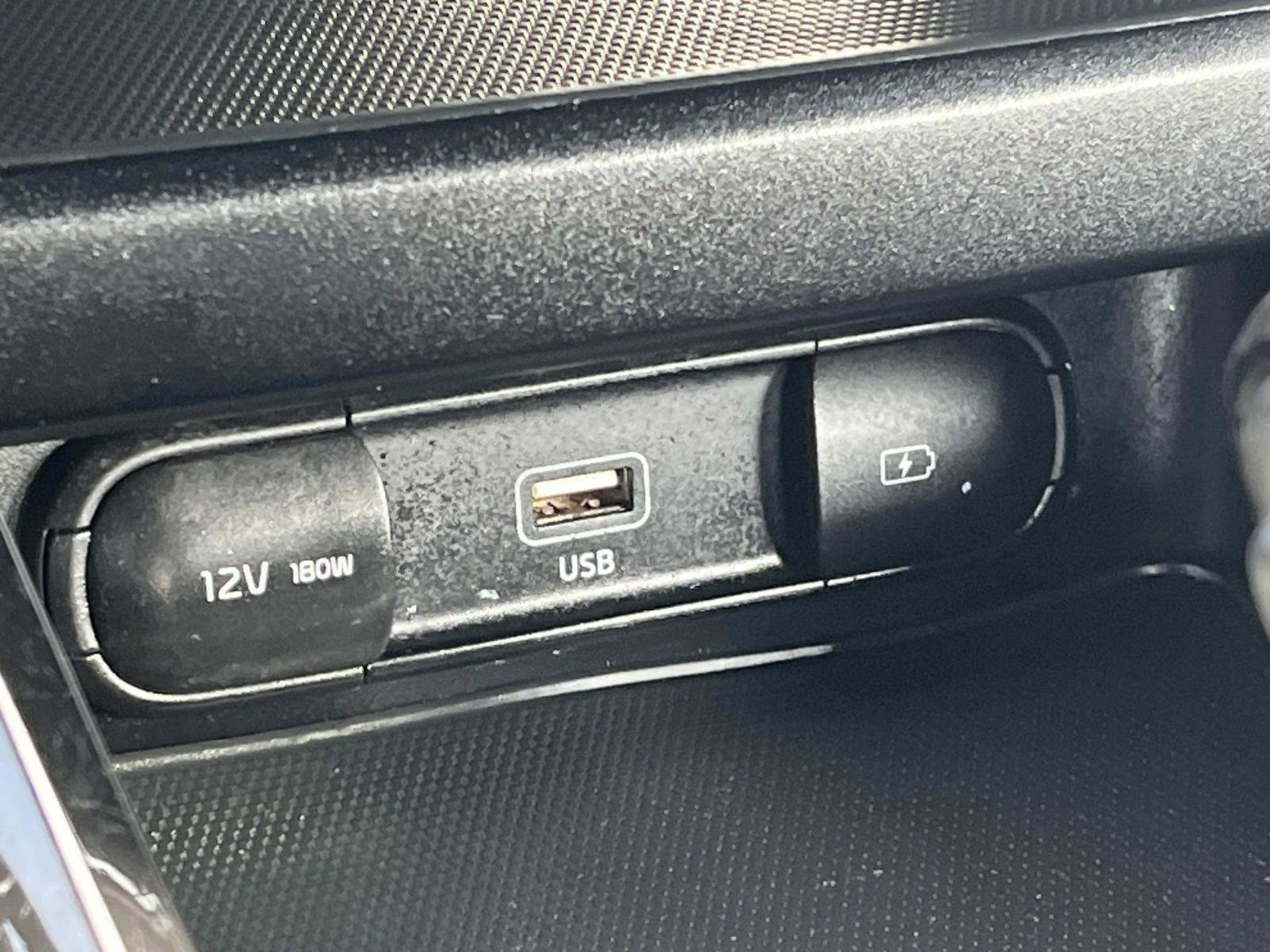 Used 2022 Kia Forte GT-Line image 26