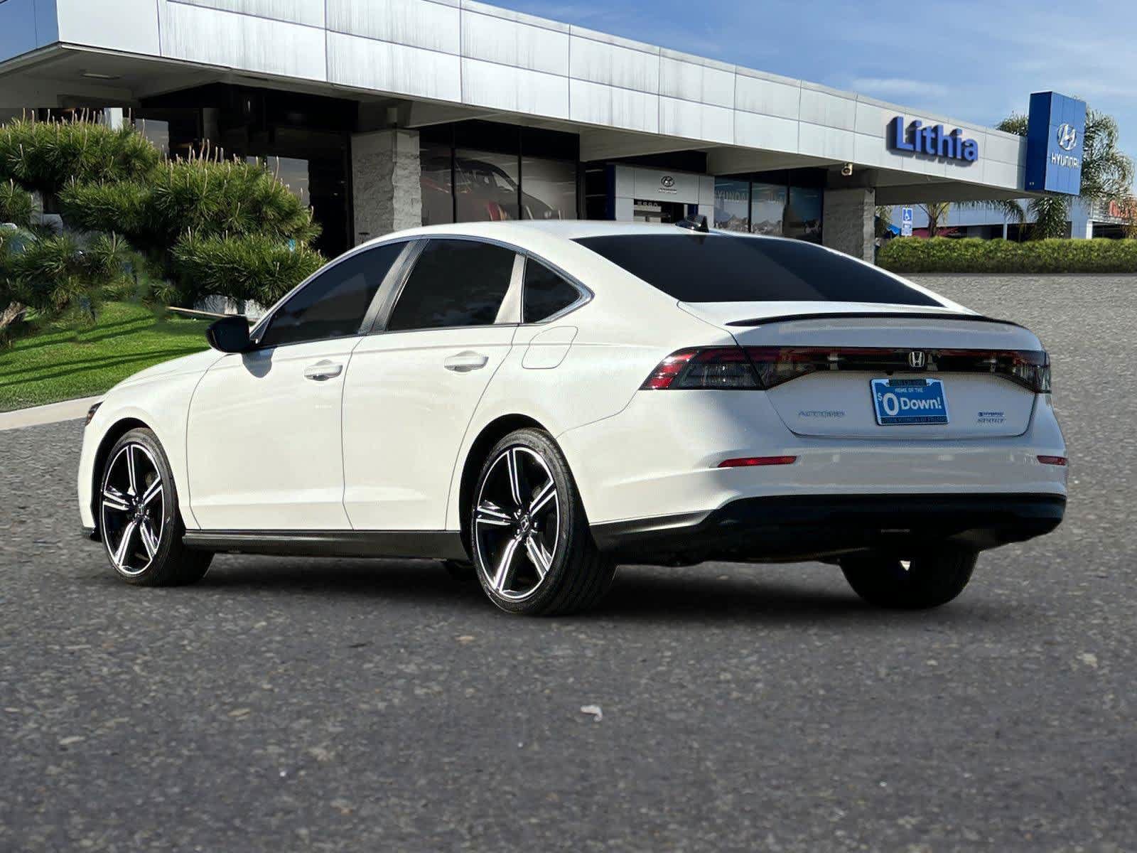 Used 2025 Honda Accord Sport image 7