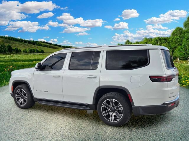Certified 2022 Jeep Wagoneer Series III w/ Flexible Seating Group RWD image 4