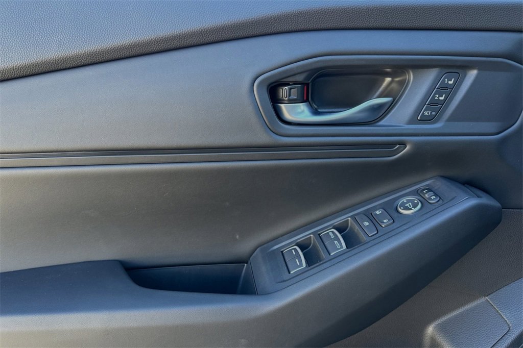 New 2025 Honda Accord EX-L image 11