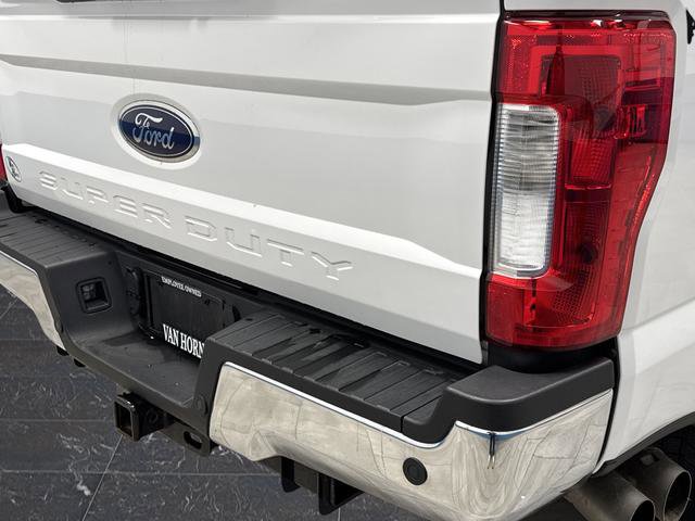 Used 2019 Ford F250 Lariat image 31
