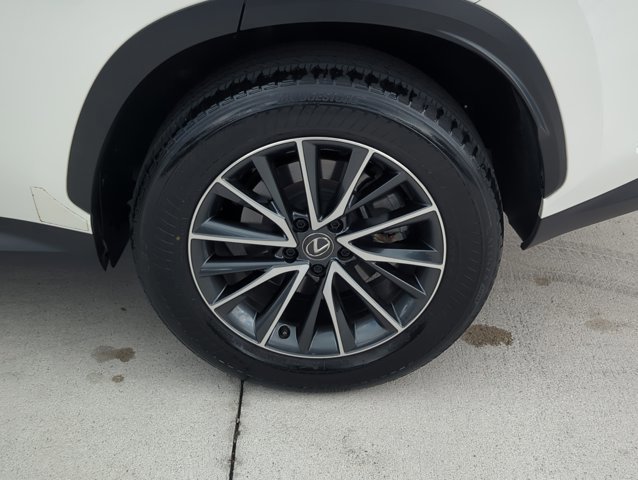 Used 2024 Lexus NX 250 FWD w/ Towing Package (2000 Lbs) image 25