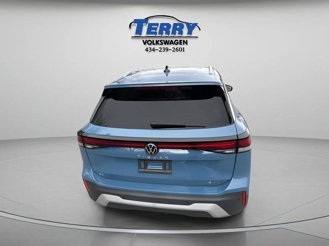 New 2026 Volkswagen Tiguan SE image 3