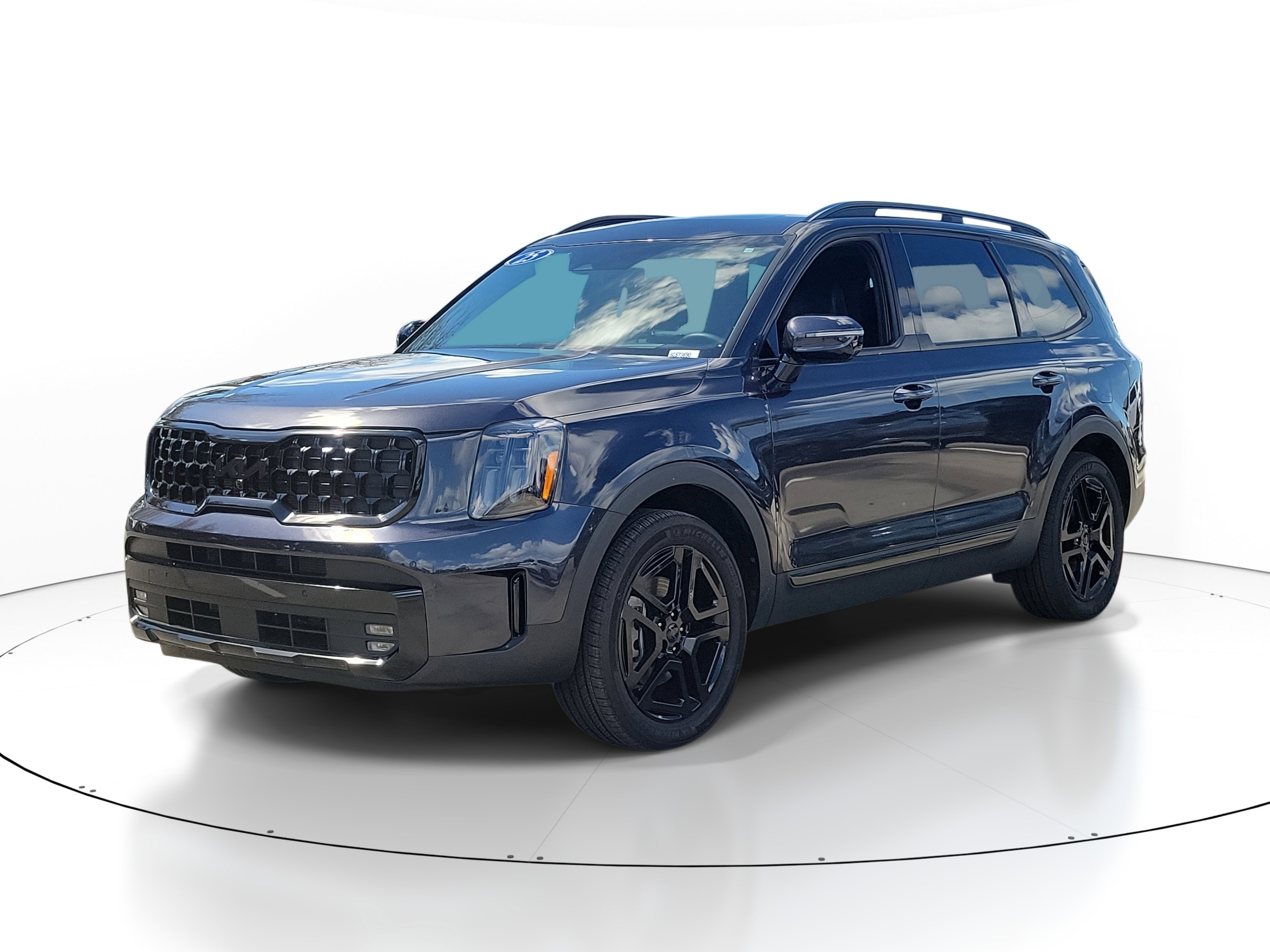 Used 2025 Kia Telluride SX Prestige X-Line AWD/4WD image 3